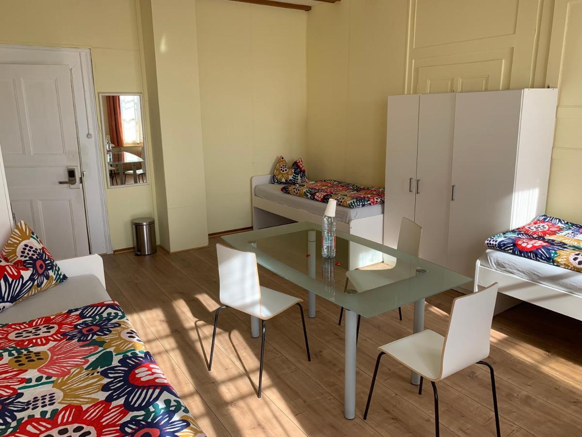 Hotel Schonbrunnen Munchenbuchsee Екстер'єр фото
