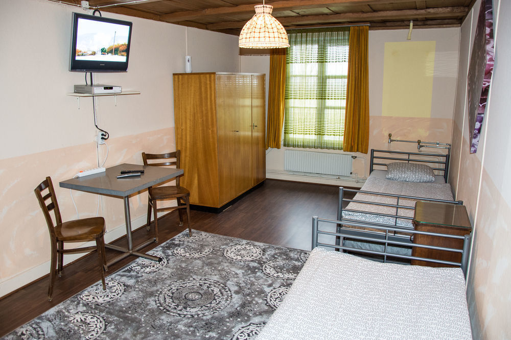Hotel Schonbrunnen Munchenbuchsee Екстер'єр фото